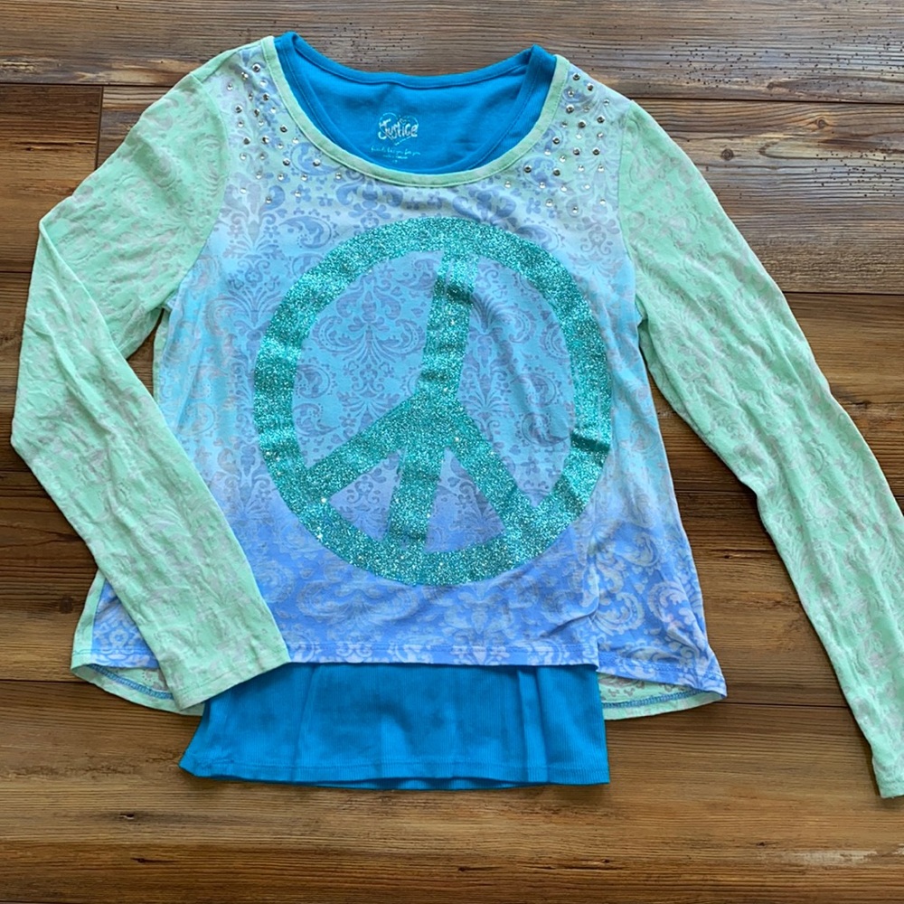 Justice size 12 double layer peace sign top
